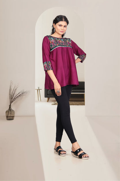 Casual Regular Sleeves Printed Women Wine Top